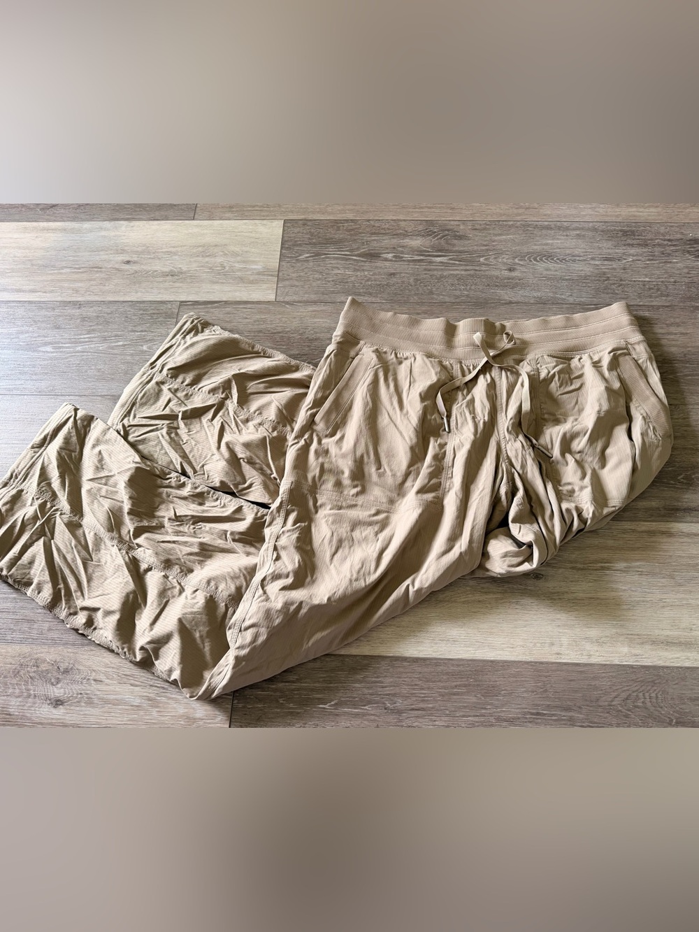 Lululemon Tan Wide Leg Pants - Size 14